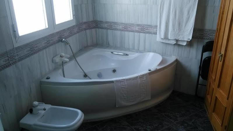 Hostal Ana - Adults Recommended Nerja Εξωτερικό φωτογραφία