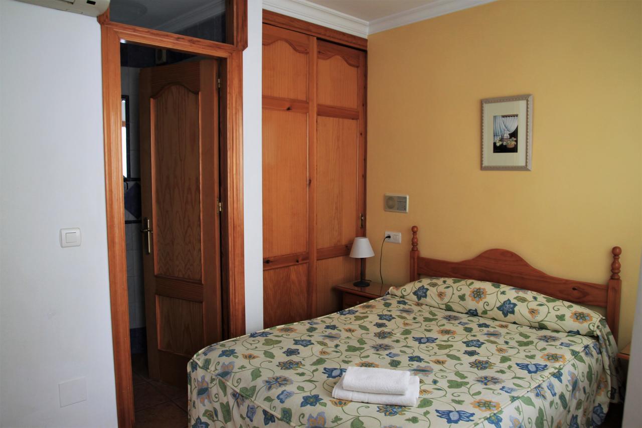 Hostal Ana - Adults Recommended Nerja Εξωτερικό φωτογραφία