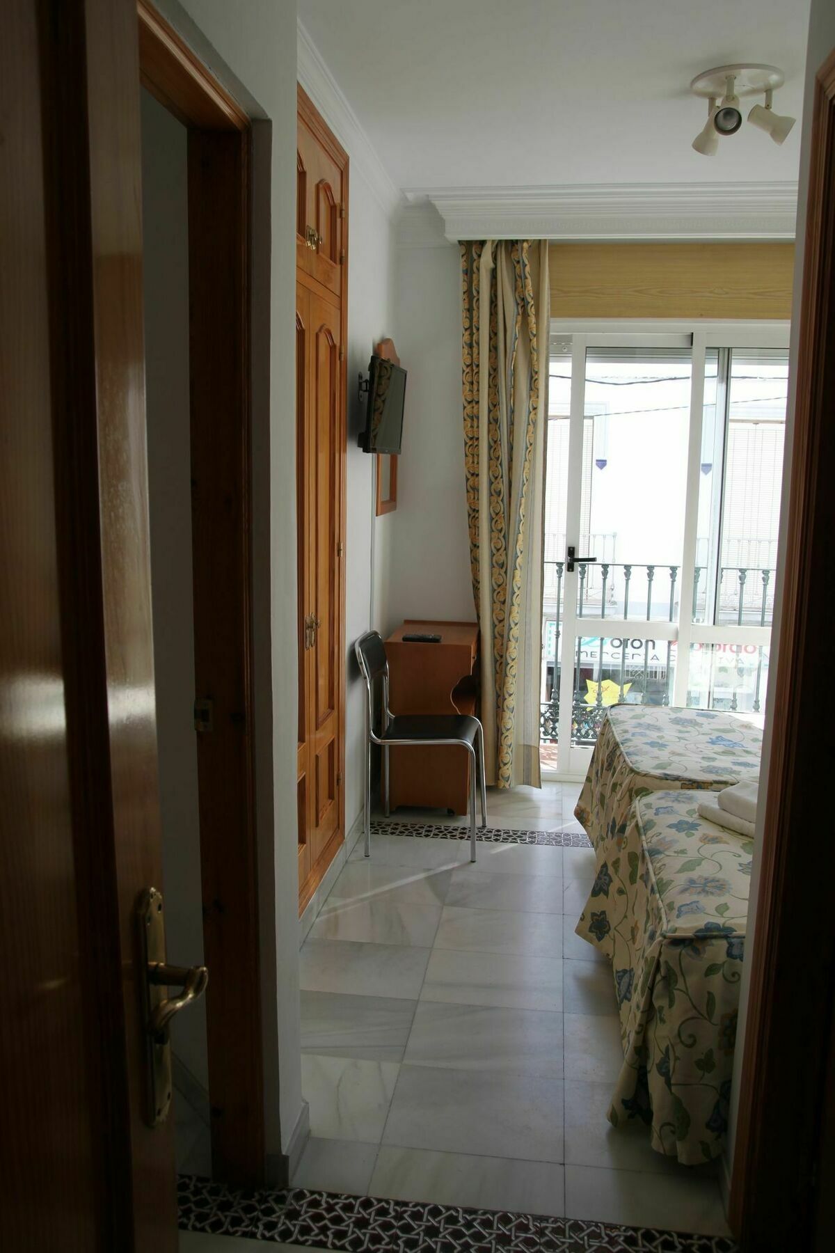 Hostal Ana - Adults Recommended Nerja Εξωτερικό φωτογραφία