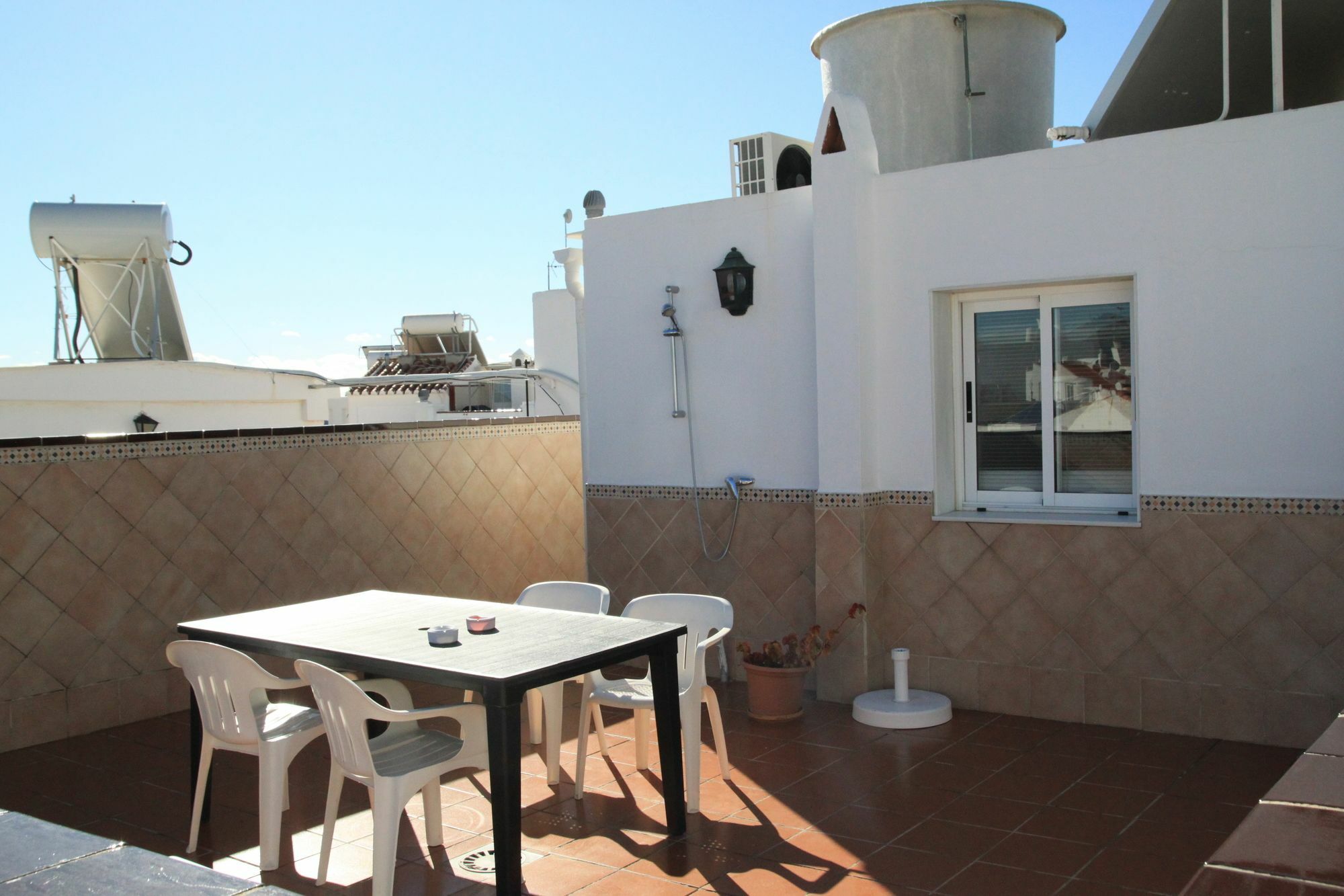 Hostal Ana - Adults Recommended Nerja Εξωτερικό φωτογραφία